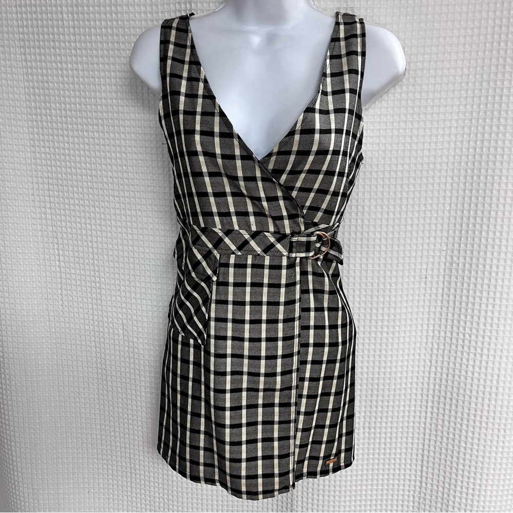 TAHARI Girl Plaid Wrap Dress - size 8